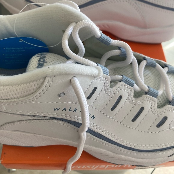 Easy Spirit Shoes Easy Spirit White Shoes Size 8 Poshmark